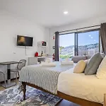Guest house White Rabbit I By Homie