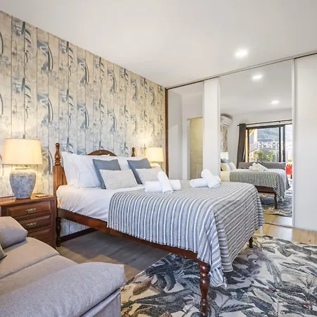 Guest house White Rabbit I By Madeira Sun Travel